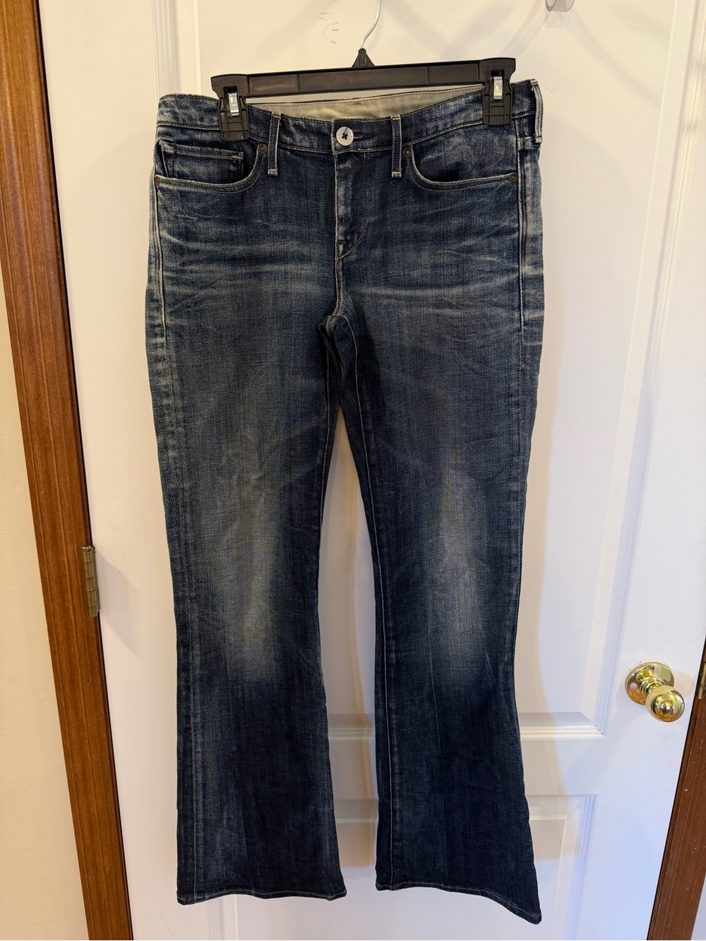 Levi’s Premium MADE & CRAFTED Womens 28x32 Tender Bootcut Med/Dark Wash Jeans
